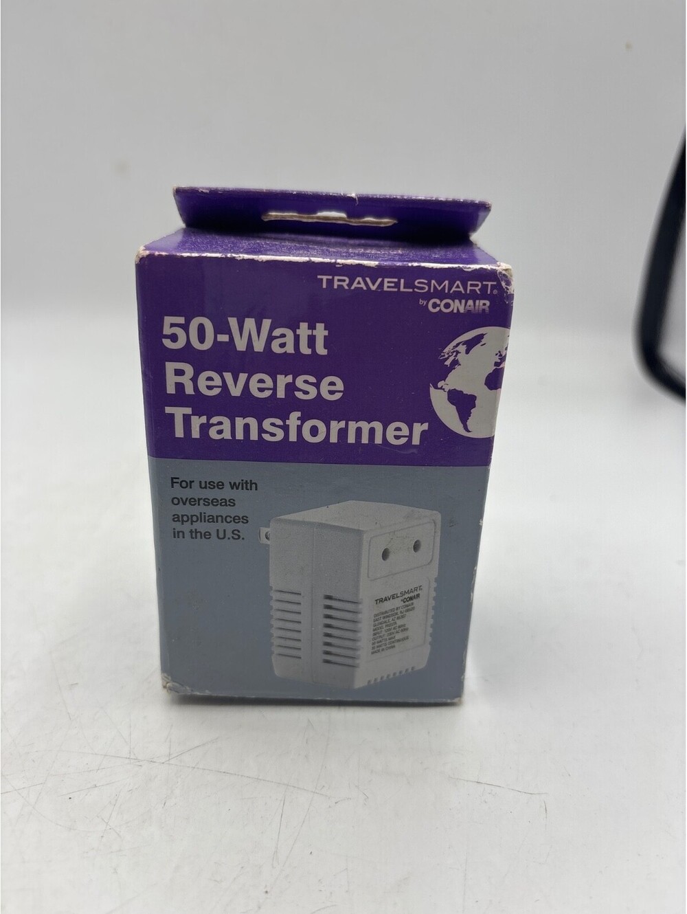 Travel Smart by Conair 50-Watt Reverse Transformer Modelo FR23TA NEW